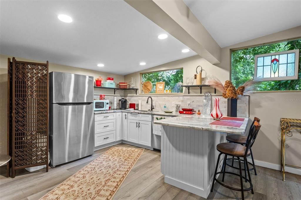 Active With Contract: $539,000 (3 beds, 2 baths, 1923 Square Feet)