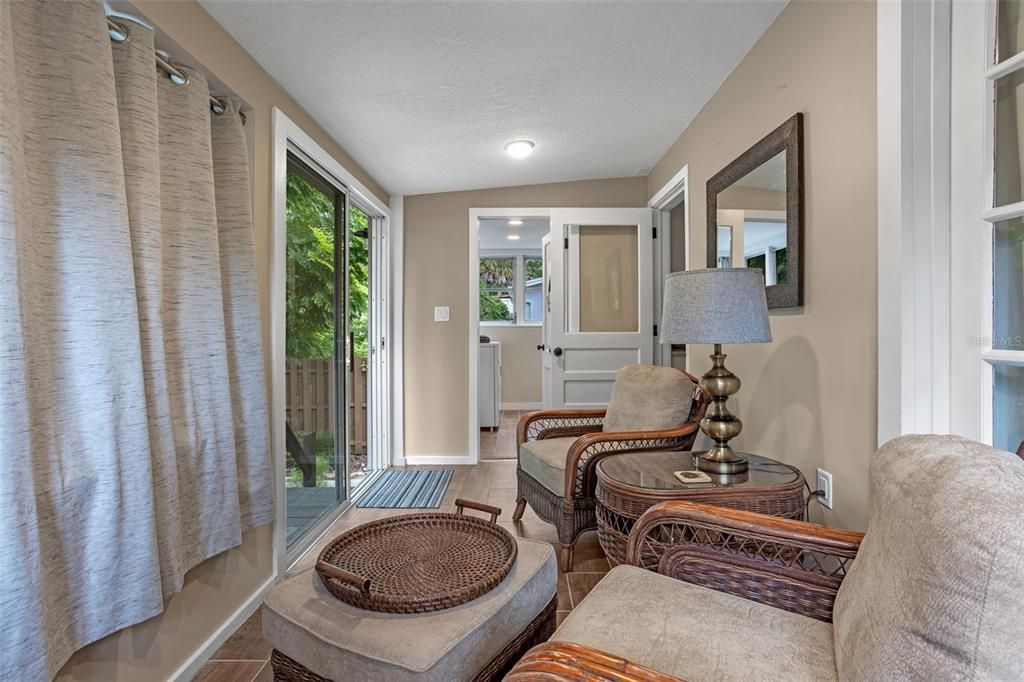 Active With Contract: $539,000 (3 beds, 2 baths, 1923 Square Feet)