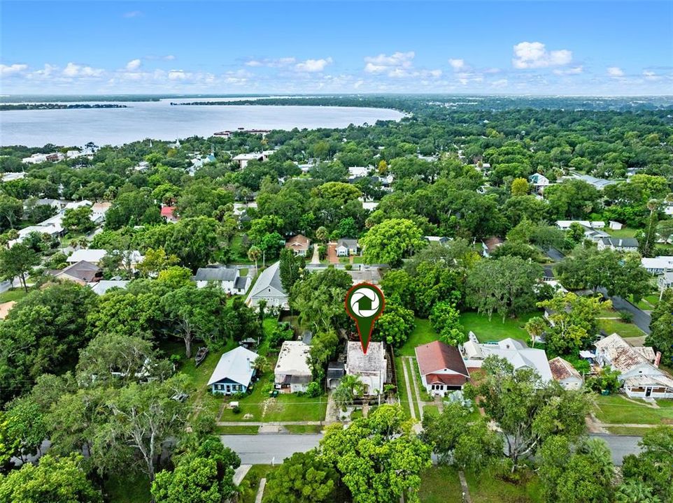 Active With Contract: $539,000 (3 beds, 2 baths, 1923 Square Feet)