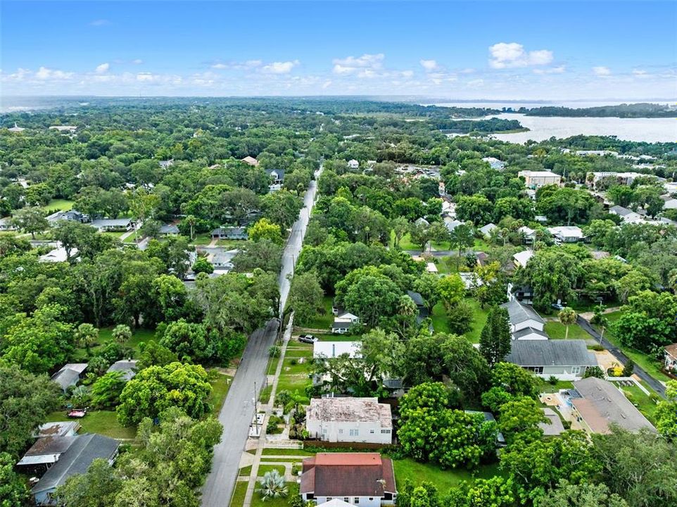 Active With Contract: $539,000 (3 beds, 2 baths, 1923 Square Feet)