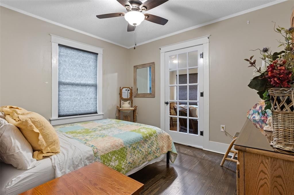 Active With Contract: $539,000 (3 beds, 2 baths, 1923 Square Feet)