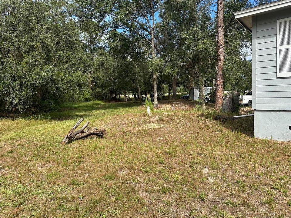 На продажу: $410,000 (4 спален, 2 ванн, 1978 Квадратных фут)