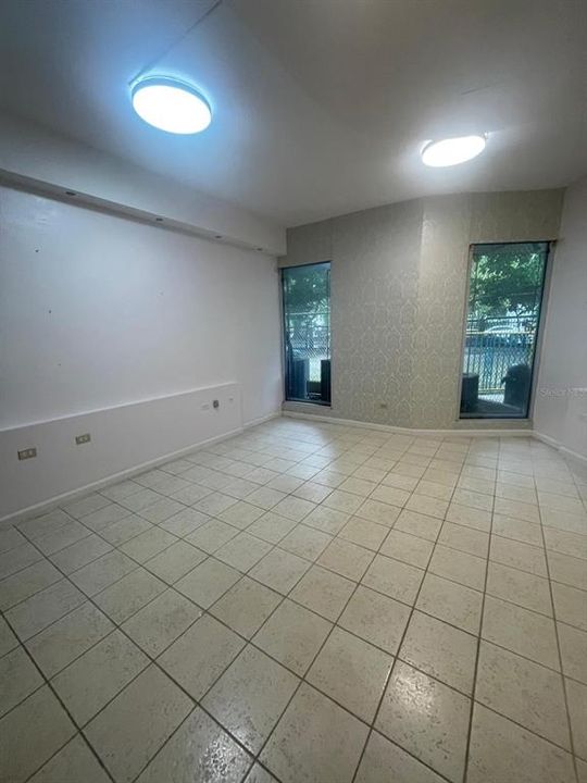 待售: $33,600 (0 贝兹, 0 浴室, 0 平方英尺)