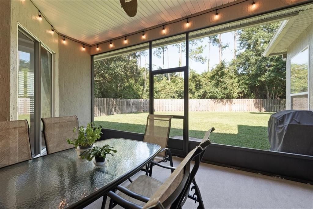 En Venta: $564,800 (5 camas, 4 baños, 3072 Pies cuadrados)