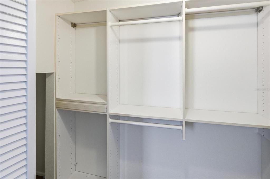 На продажу: $189,000 (2 спален, 2 ванн, 1434 Квадратных фут)