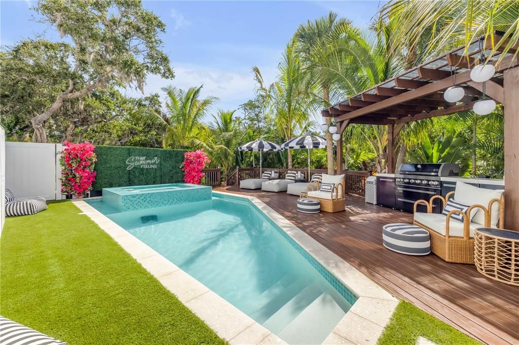 На продажу: $2,925,000 (4 спален, 4 ванн, 3423 Квадратных фут)