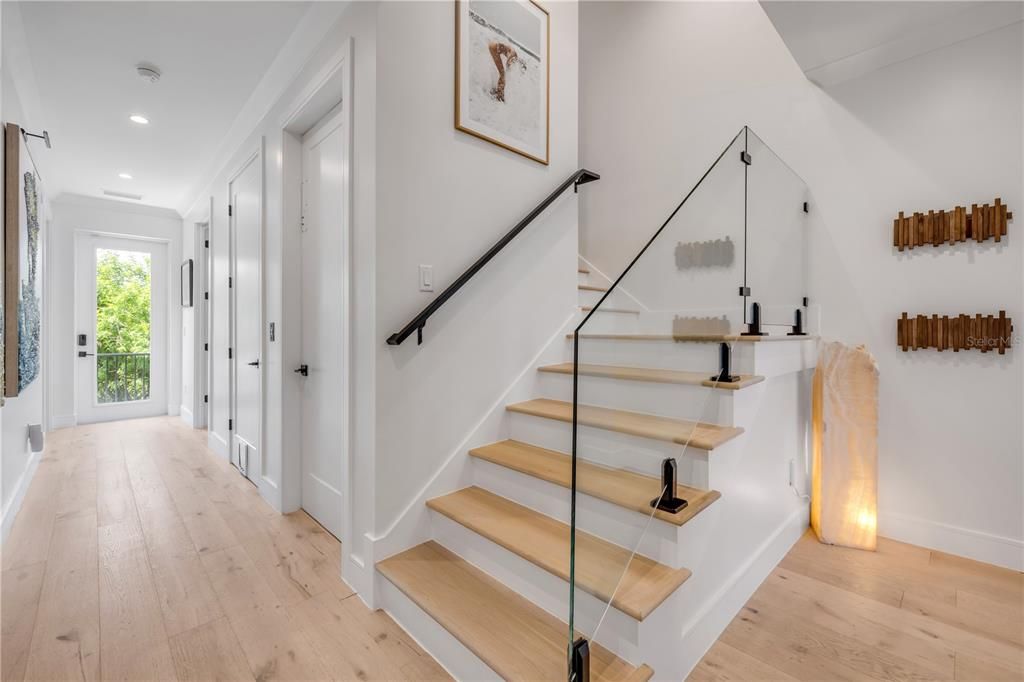 На продажу: $2,925,000 (4 спален, 4 ванн, 3423 Квадратных фут)