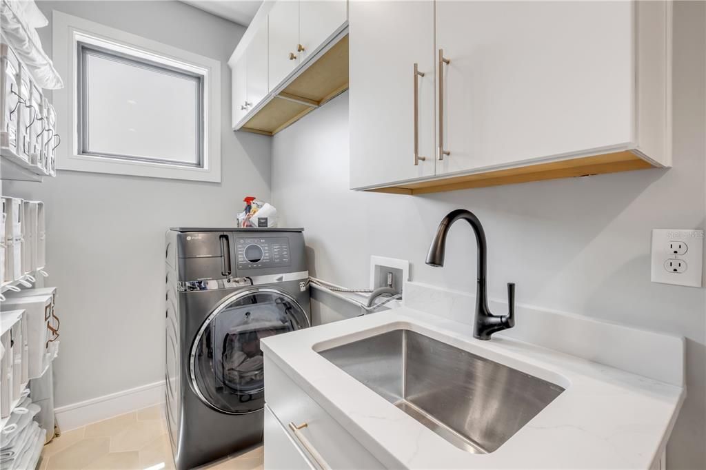 На продажу: $2,925,000 (4 спален, 4 ванн, 3423 Квадратных фут)