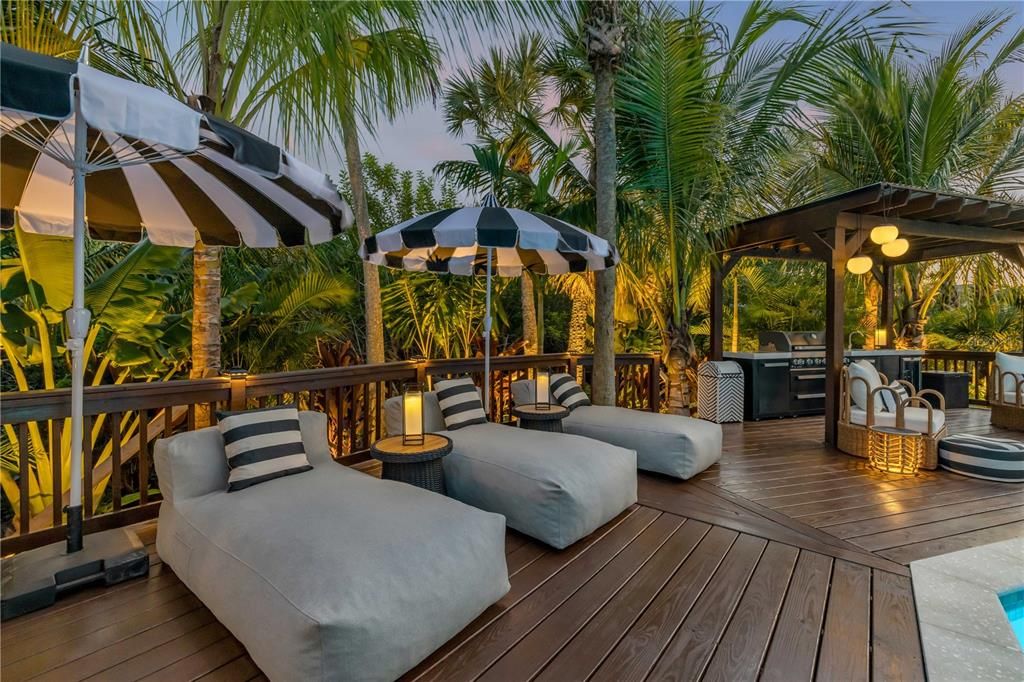 На продажу: $2,925,000 (4 спален, 4 ванн, 3423 Квадратных фут)