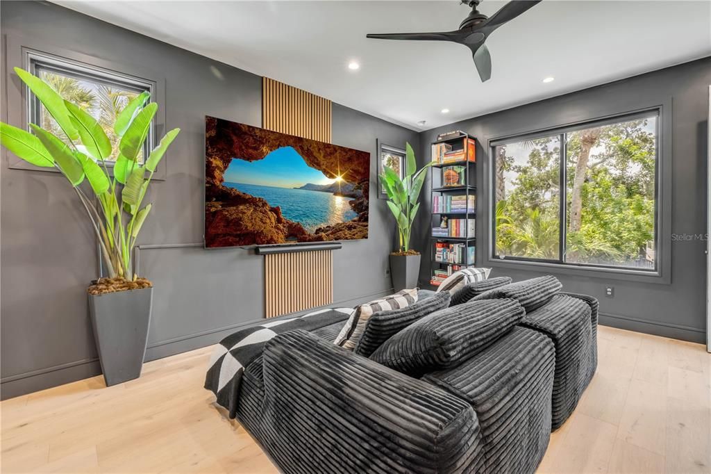 На продажу: $2,925,000 (4 спален, 4 ванн, 3423 Квадратных фут)