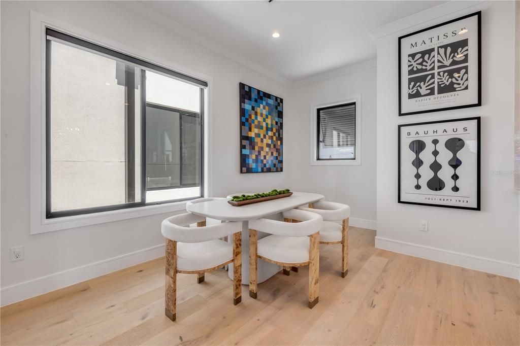 На продажу: $2,925,000 (4 спален, 4 ванн, 3423 Квадратных фут)