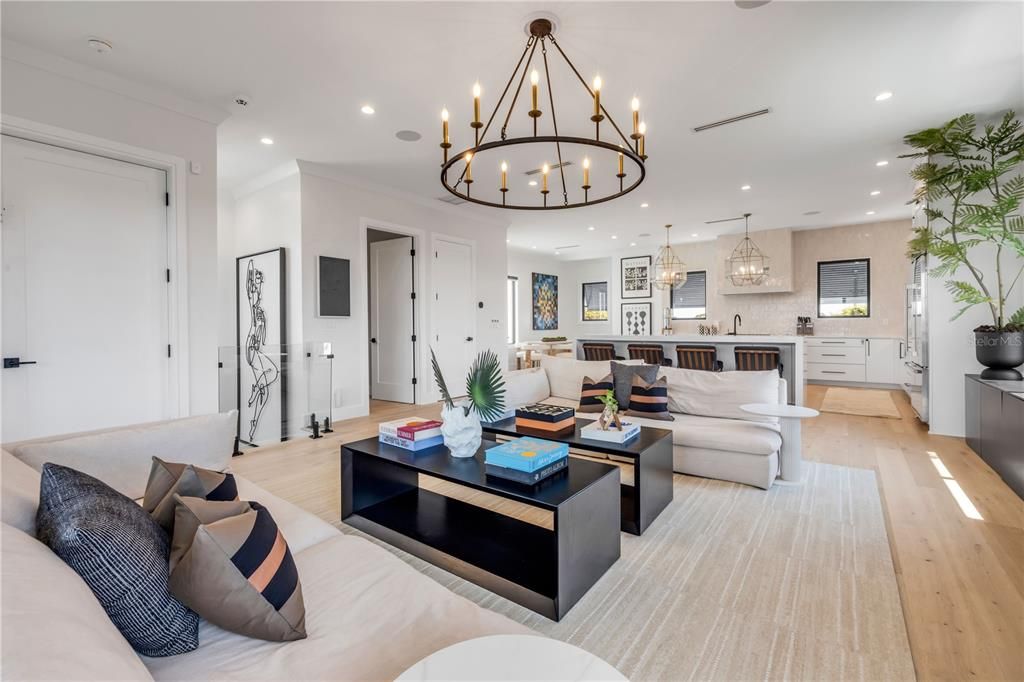 На продажу: $2,925,000 (4 спален, 4 ванн, 3423 Квадратных фут)