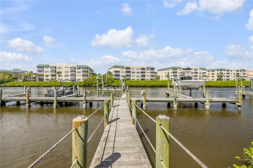 На продажу: $2,925,000 (4 спален, 4 ванн, 3423 Квадратных фут)