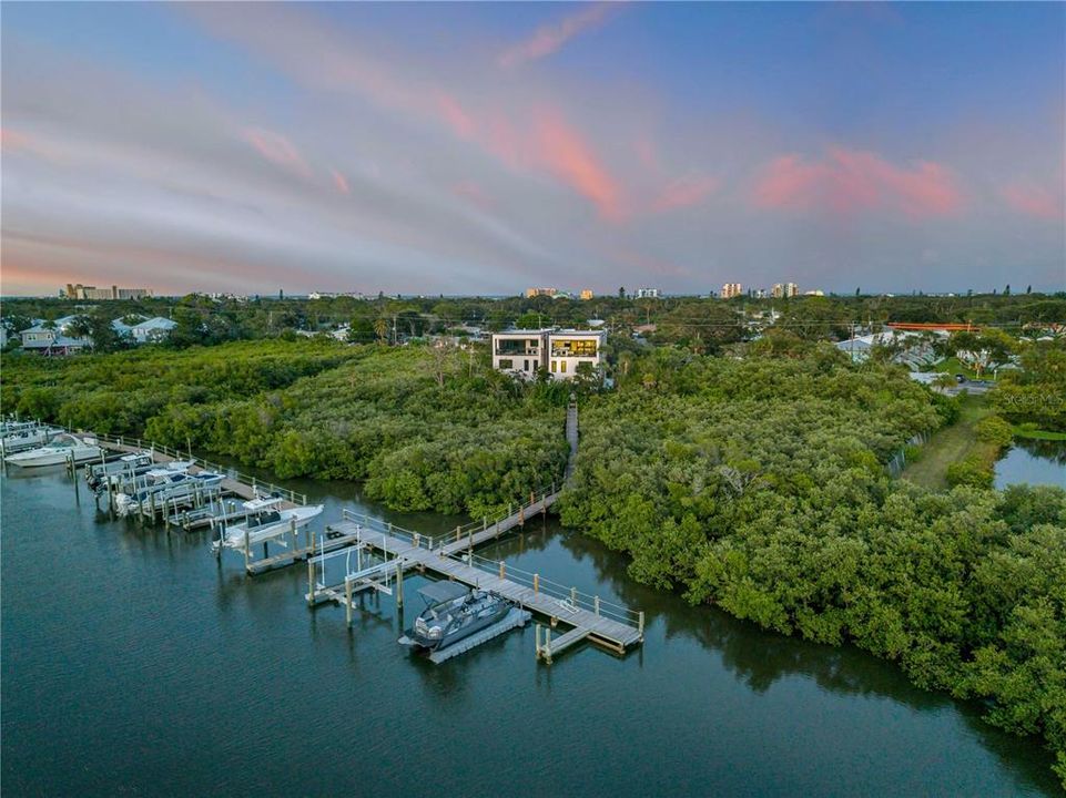 На продажу: $2,925,000 (4 спален, 4 ванн, 3423 Квадратных фут)