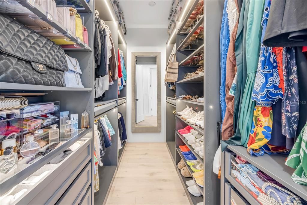 На продажу: $2,925,000 (4 спален, 4 ванн, 3423 Квадратных фут)