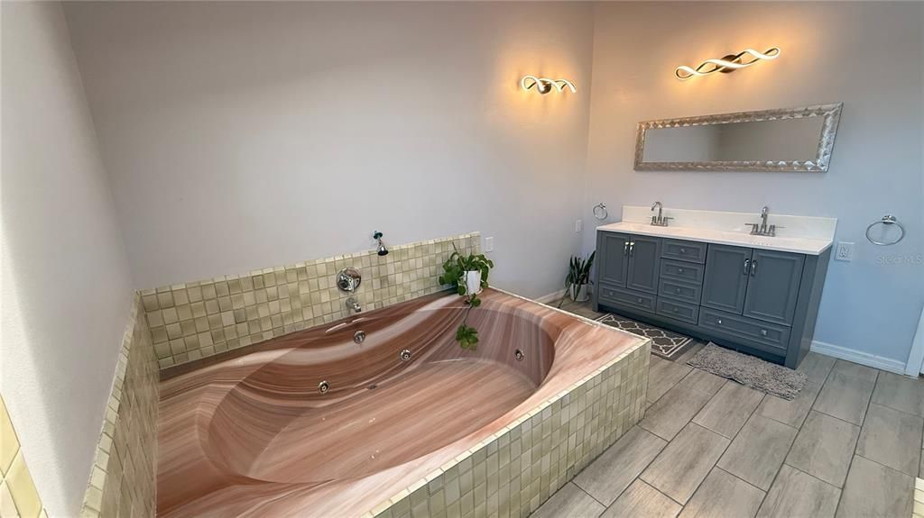 待售: $1,998,000 (3 贝兹, 3 浴室, 2758 平方英尺)