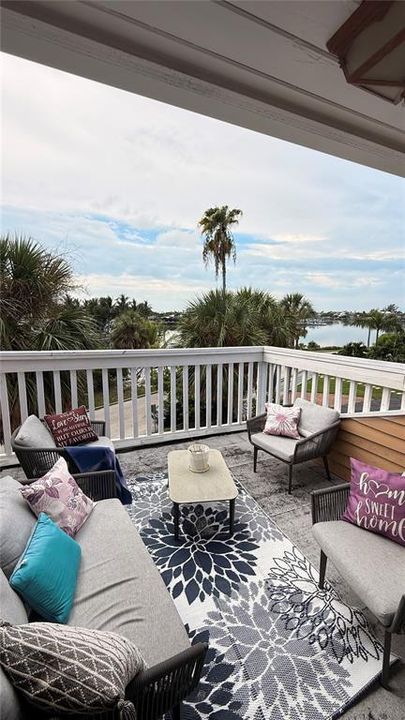 待售: $1,998,000 (3 贝兹, 3 浴室, 2758 平方英尺)