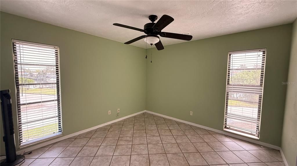 待售: $1,998,000 (3 贝兹, 3 浴室, 2758 平方英尺)