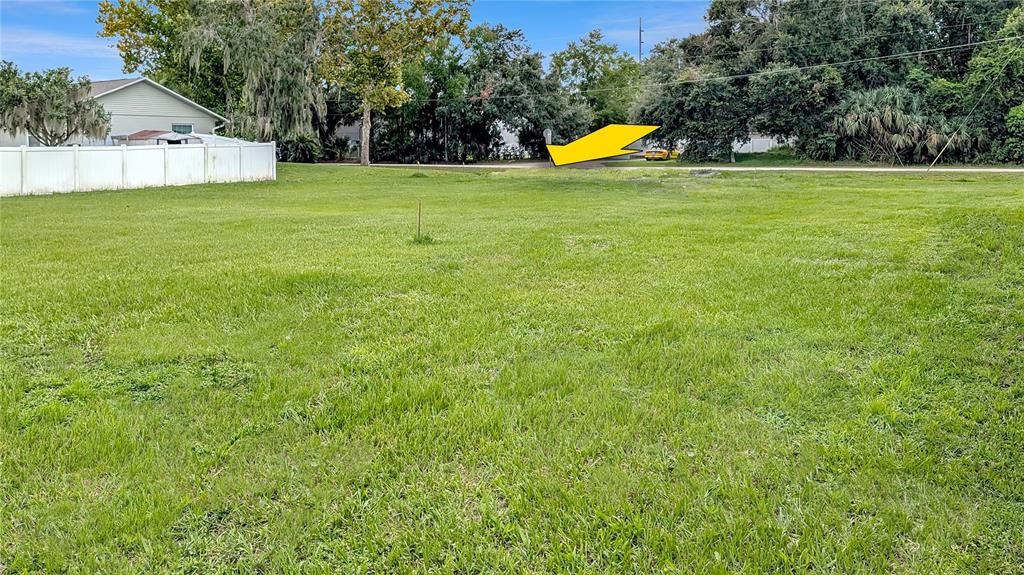 На продажу: $184,000 (0.29 acres)