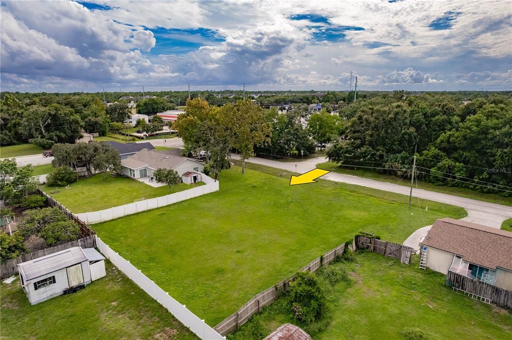 На продажу: $184,000 (0.29 acres)