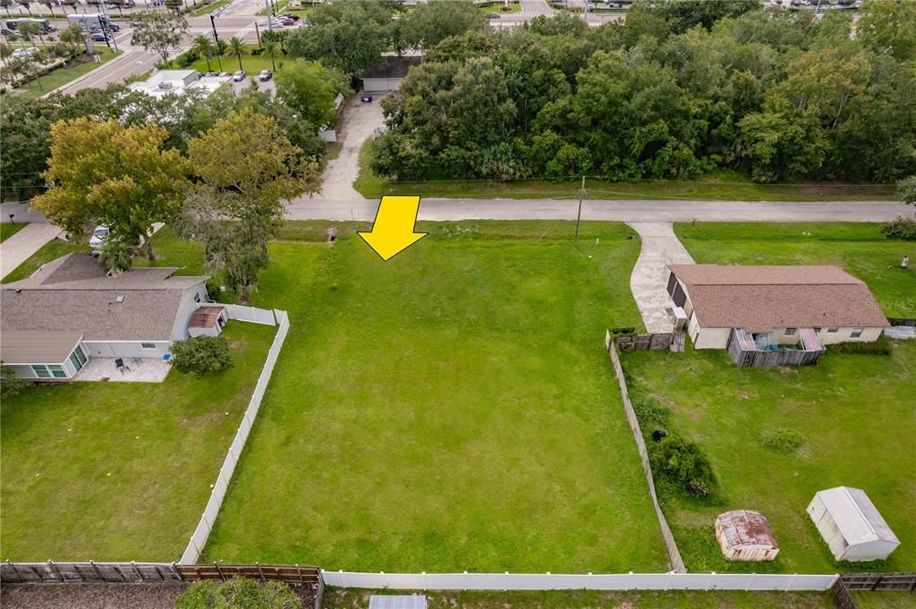 На продажу: $184,000 (0.29 acres)