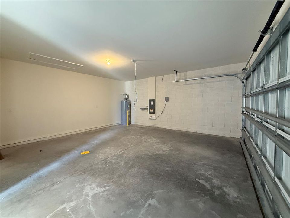 В аренду: $1,800 (4 спален, 2 ванн, 1665 Квадратных фут)