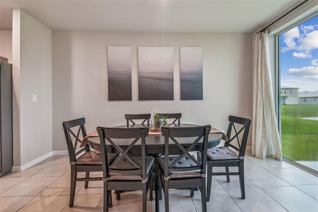 For Sale: $384,900 (4 beds, 2 baths, 1823 Square Feet)