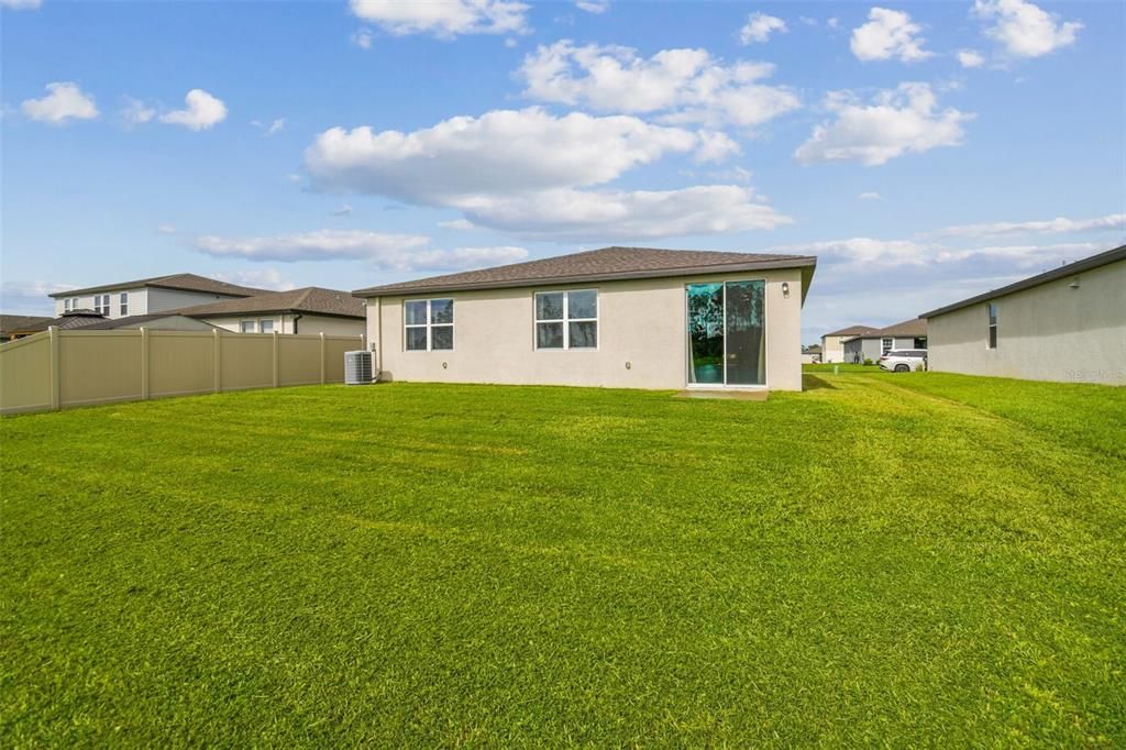 For Sale: $384,900 (4 beds, 2 baths, 1823 Square Feet)