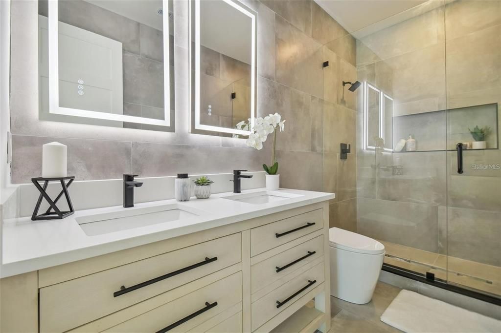 На продажу: $715,000 (4 спален, 4 ванн, 2471 Квадратных фут)