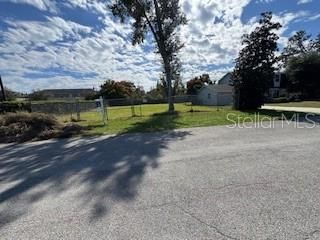 En Venta: $400,000 (0.18 acres)