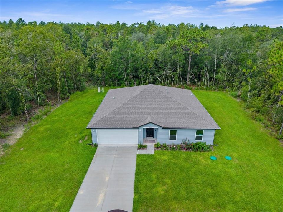 合同活跃: $324,900 (4 贝兹, 2 浴室, 1867 平方英尺)