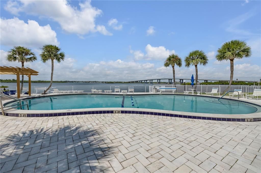 En Venta: $340,000 (3 camas, 2 baños, 1495 Pies cuadrados)