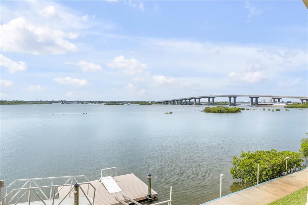 En Venta: $340,000 (3 camas, 2 baños, 1495 Pies cuadrados)