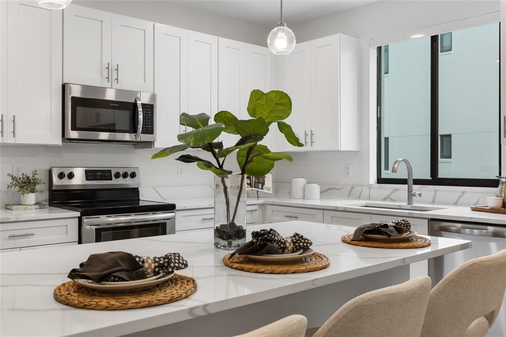 En Renta: $5,650 (3 camas, 3 baños, 2280 Pies cuadrados)