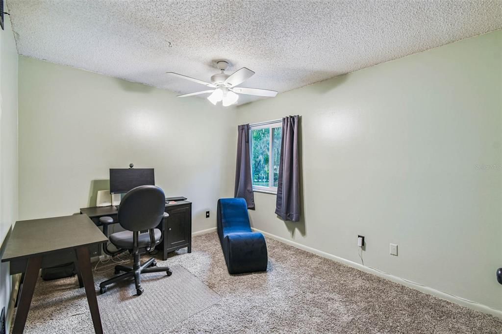 На продажу: $575,000 (4 спален, 2 ванн, 2413 Квадратных фут)