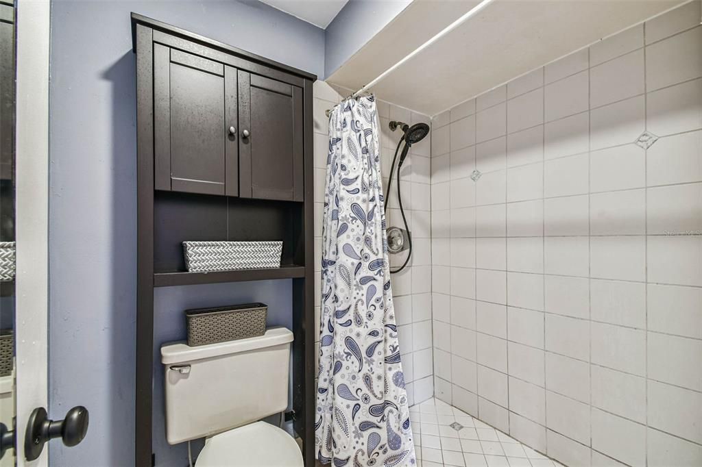 На продажу: $575,000 (4 спален, 2 ванн, 2413 Квадратных фут)