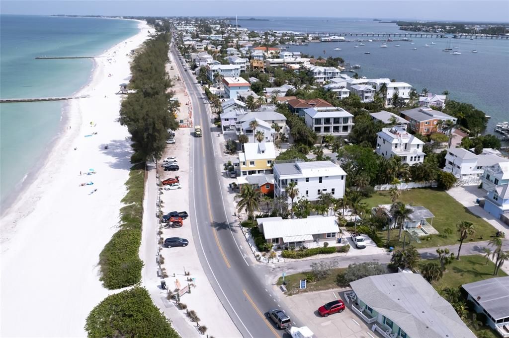 For Sale: $1,106,000 (0.13 acres)