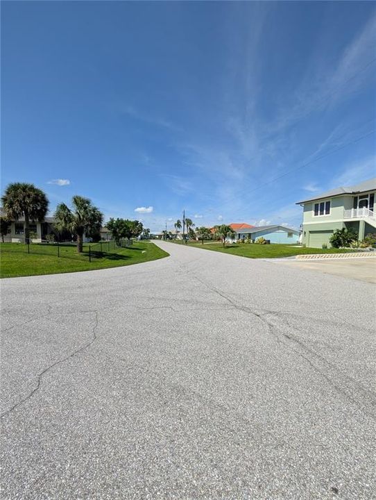 Active With Contract: $49,900 (0.50 acres)