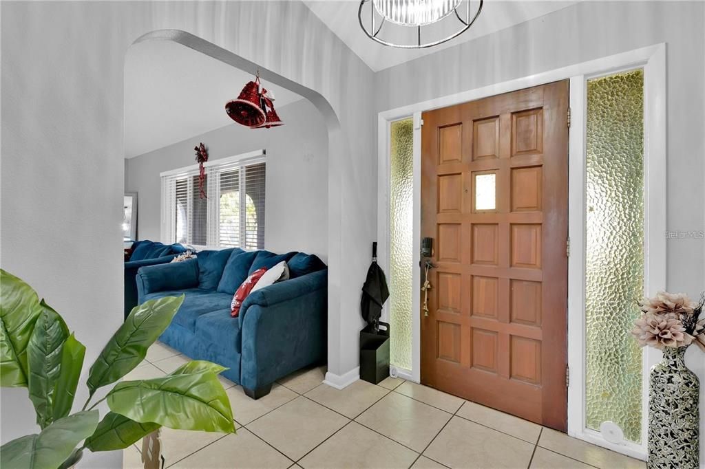 待售: $485,000 (4 贝兹, 2 浴室, 2226 平方英尺)