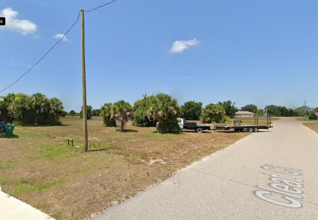 Activo con contrato: $19,500 (0.17 acres)