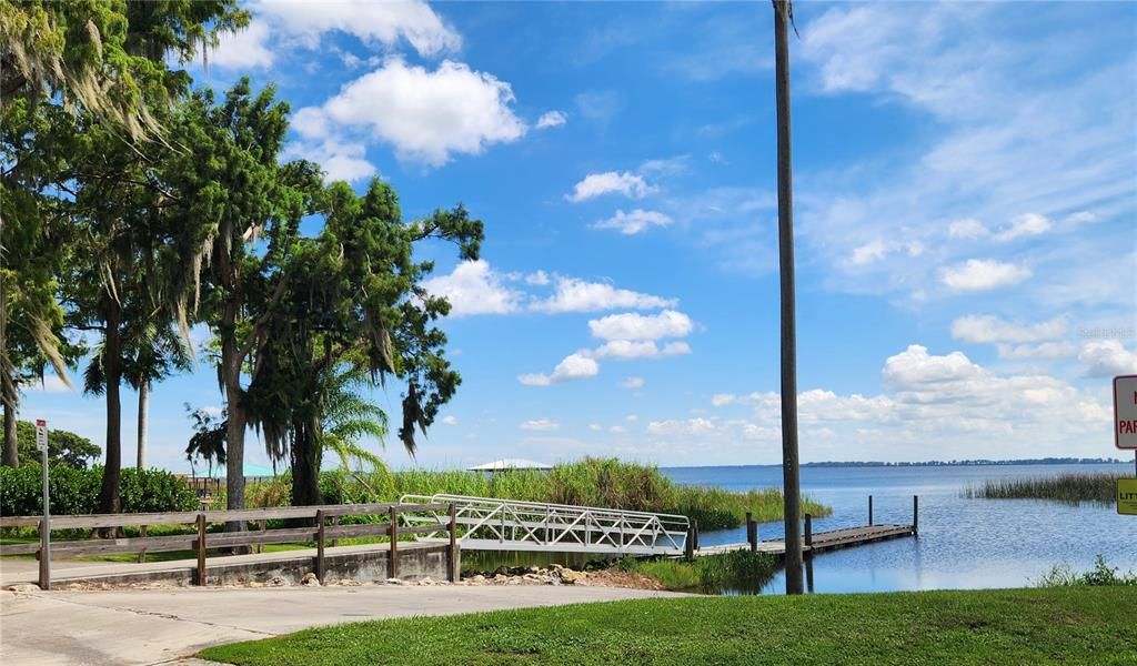 For Sale: $249,000 (2 beds, 2 baths, 1344 Square Feet)