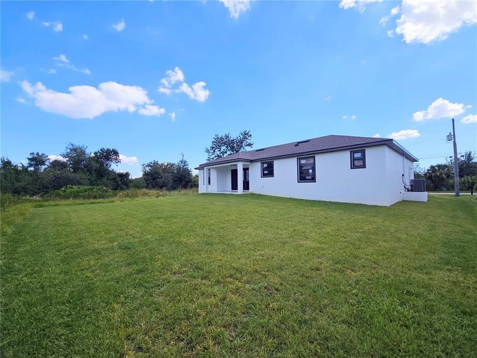 For Sale: $359,000 (4 beds, 2 baths, 1674 Square Feet)