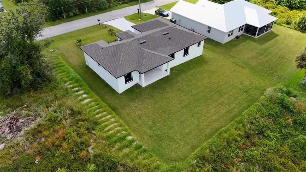 For Sale: $359,000 (4 beds, 2 baths, 1674 Square Feet)