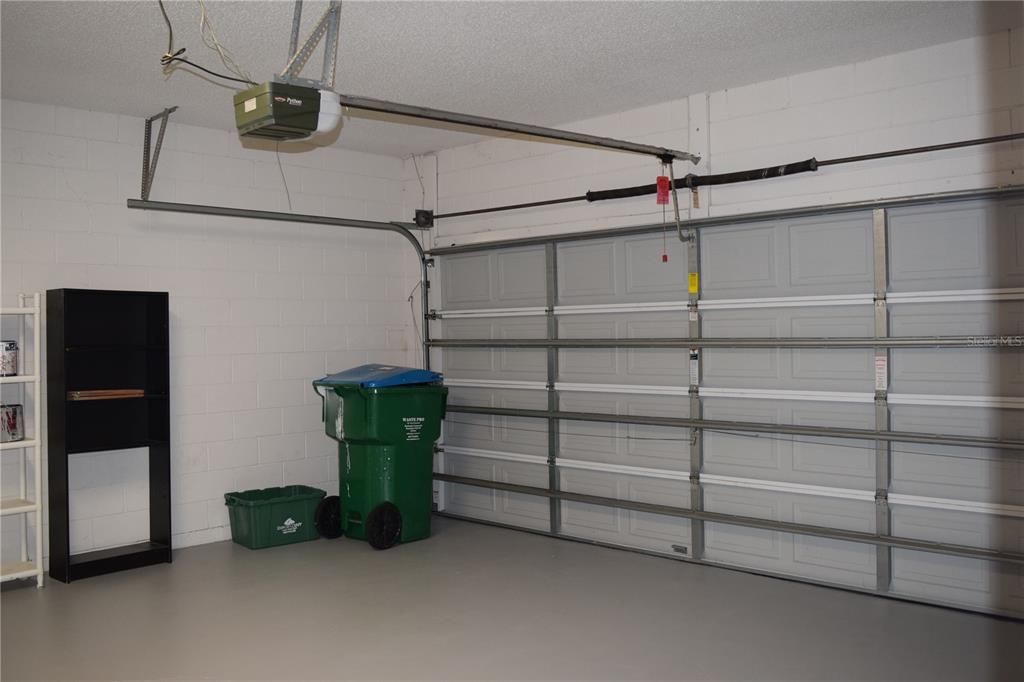 出租: $2,190 (3 贝兹, 2 浴室, 1484 平方英尺)