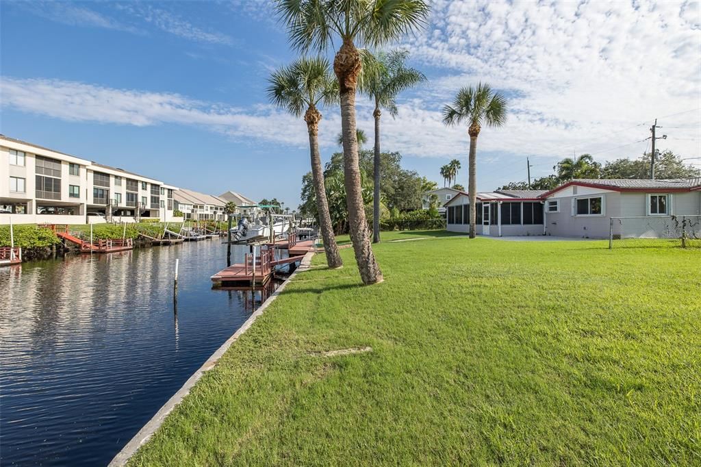 На продажу: $449,900 (2 спален, 2 ванн, 1480 Квадратных фут)