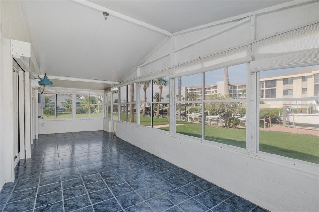 На продажу: $449,900 (2 спален, 2 ванн, 1480 Квадратных фут)