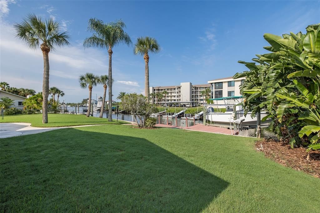 На продажу: $449,900 (2 спален, 2 ванн, 1480 Квадратных фут)