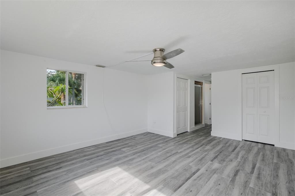 На продажу: $449,900 (2 спален, 2 ванн, 1480 Квадратных фут)