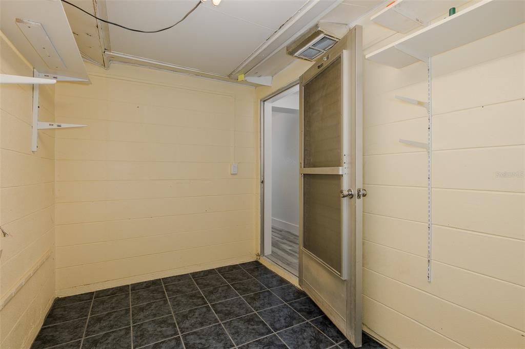 На продажу: $449,900 (2 спален, 2 ванн, 1480 Квадратных фут)