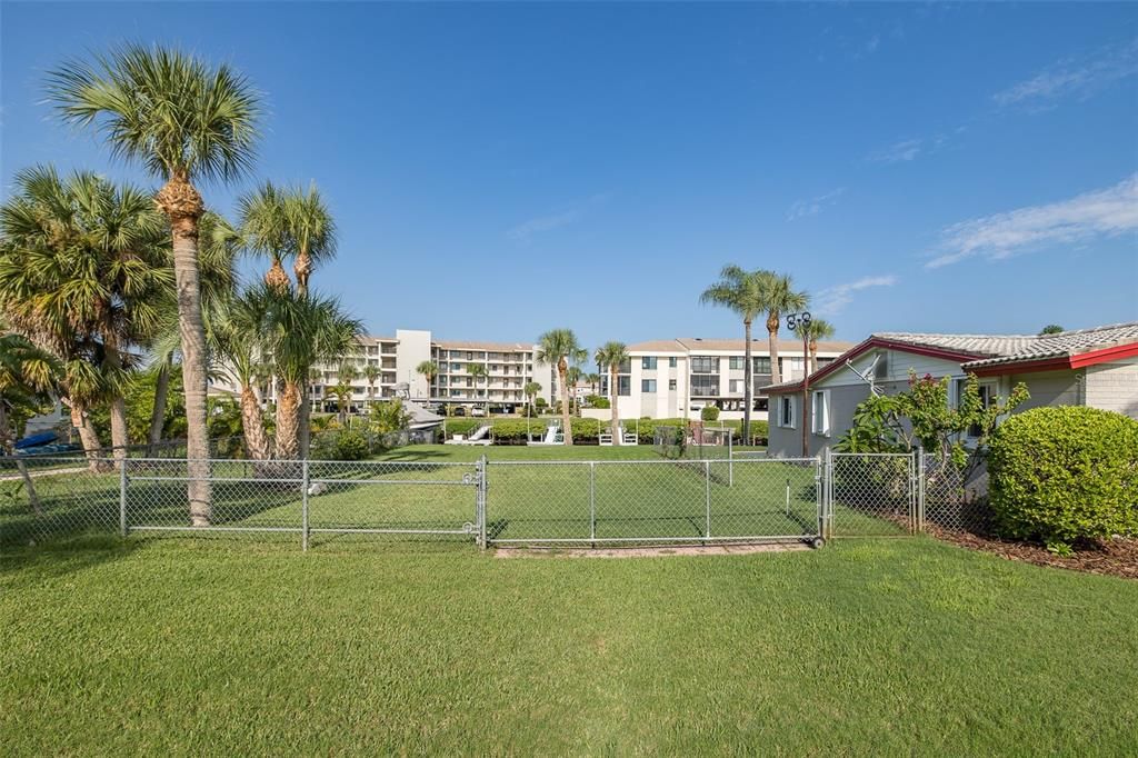 На продажу: $449,900 (2 спален, 2 ванн, 1480 Квадратных фут)